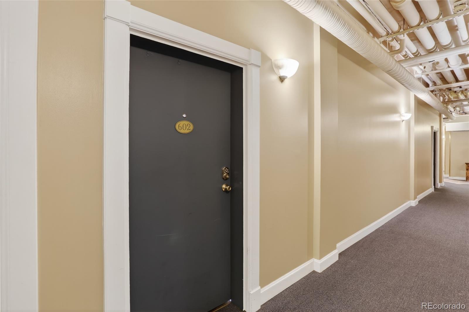 MLS Image #4 for 1555  california street 602,denver, Colorado