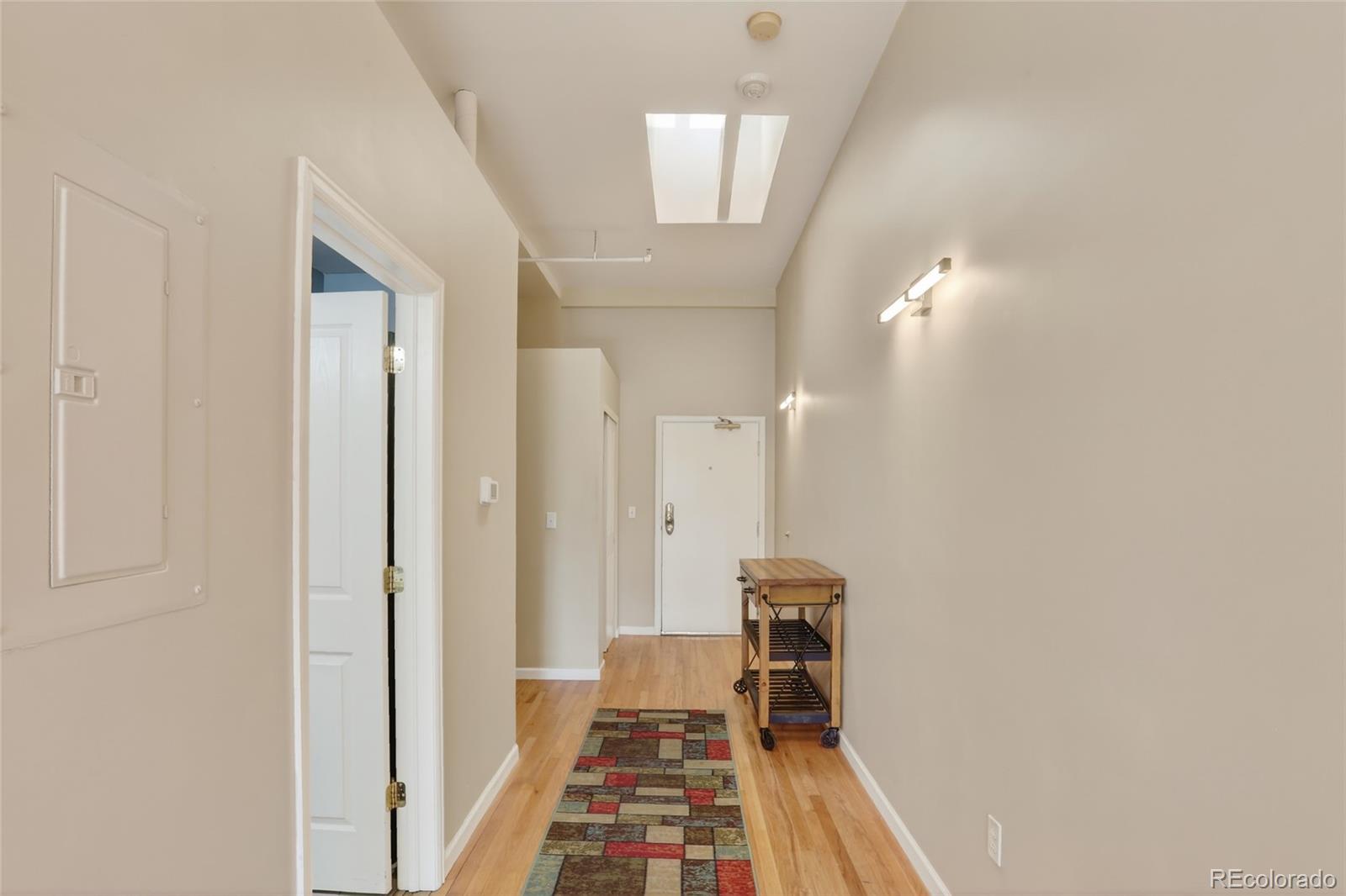 MLS Image #6 for 1555  california street 602,denver, Colorado