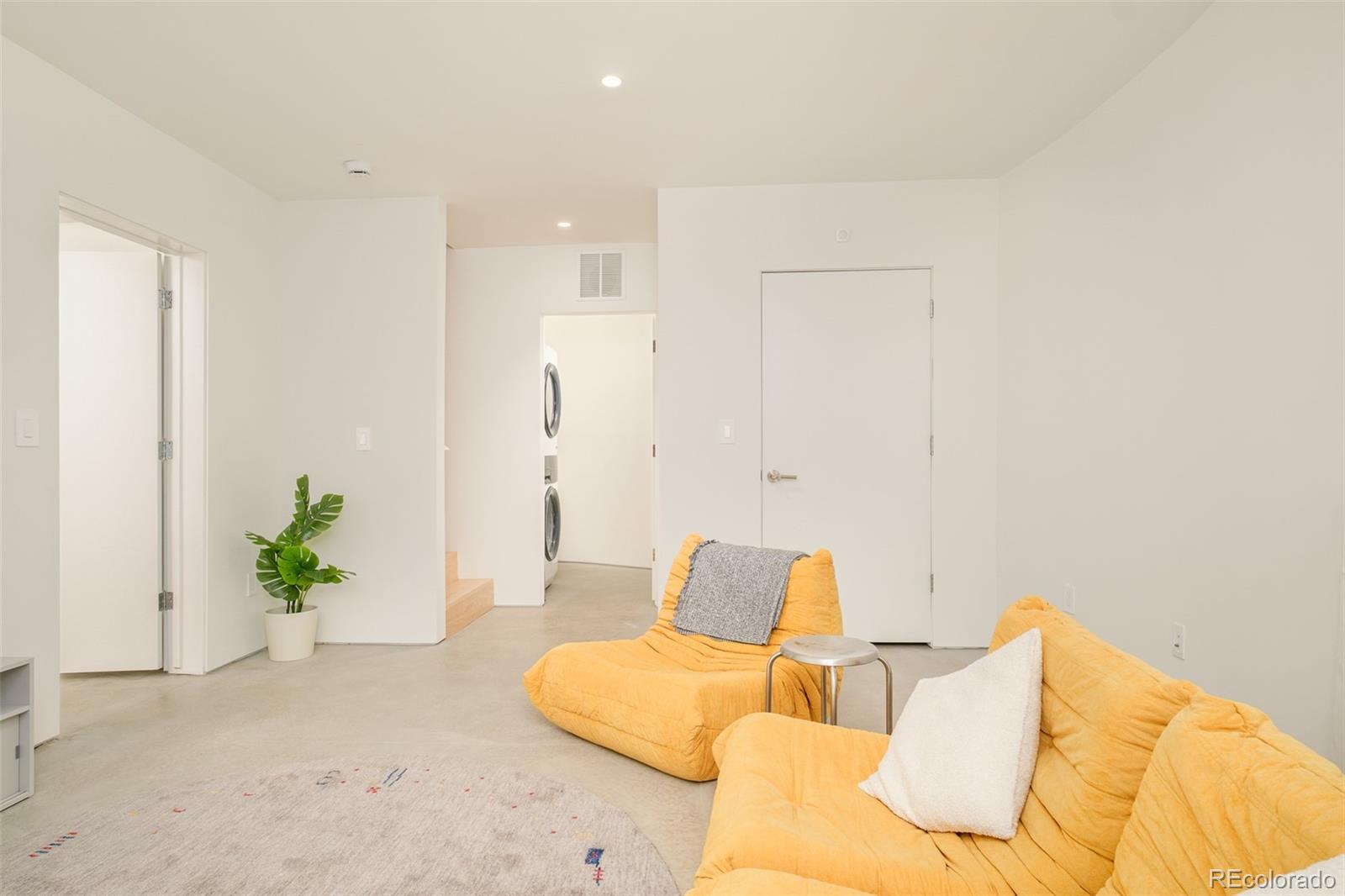 MLS Image #24 for 1675  verbena street,denver, Colorado