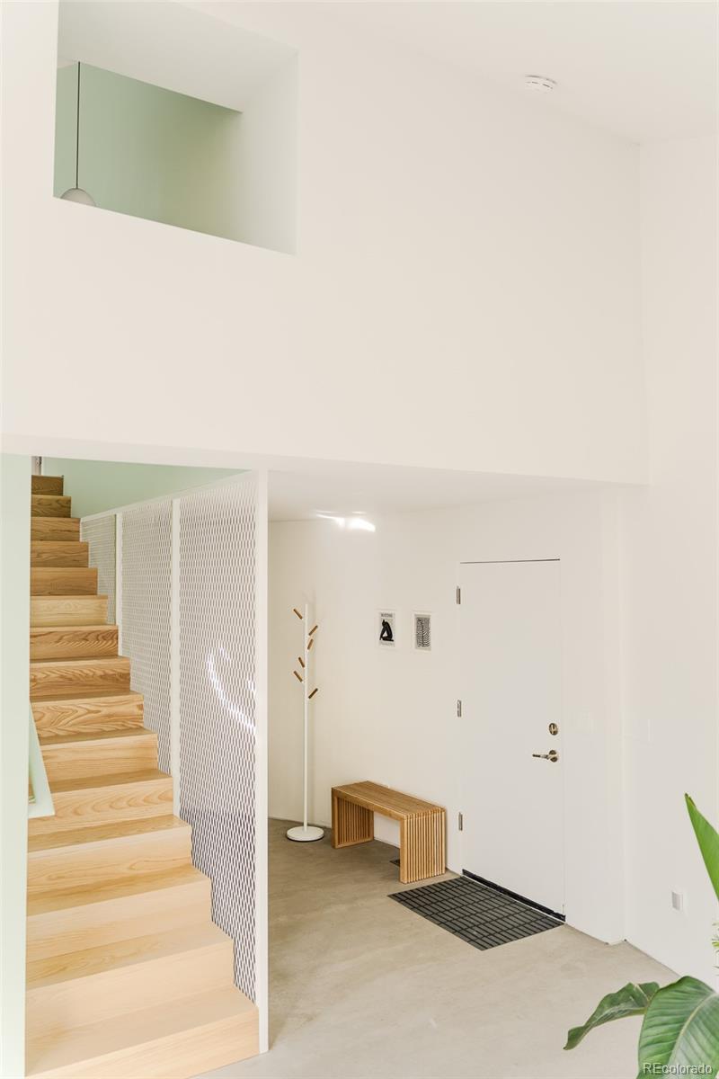 MLS Image #3 for 1675  verbena street,denver, Colorado