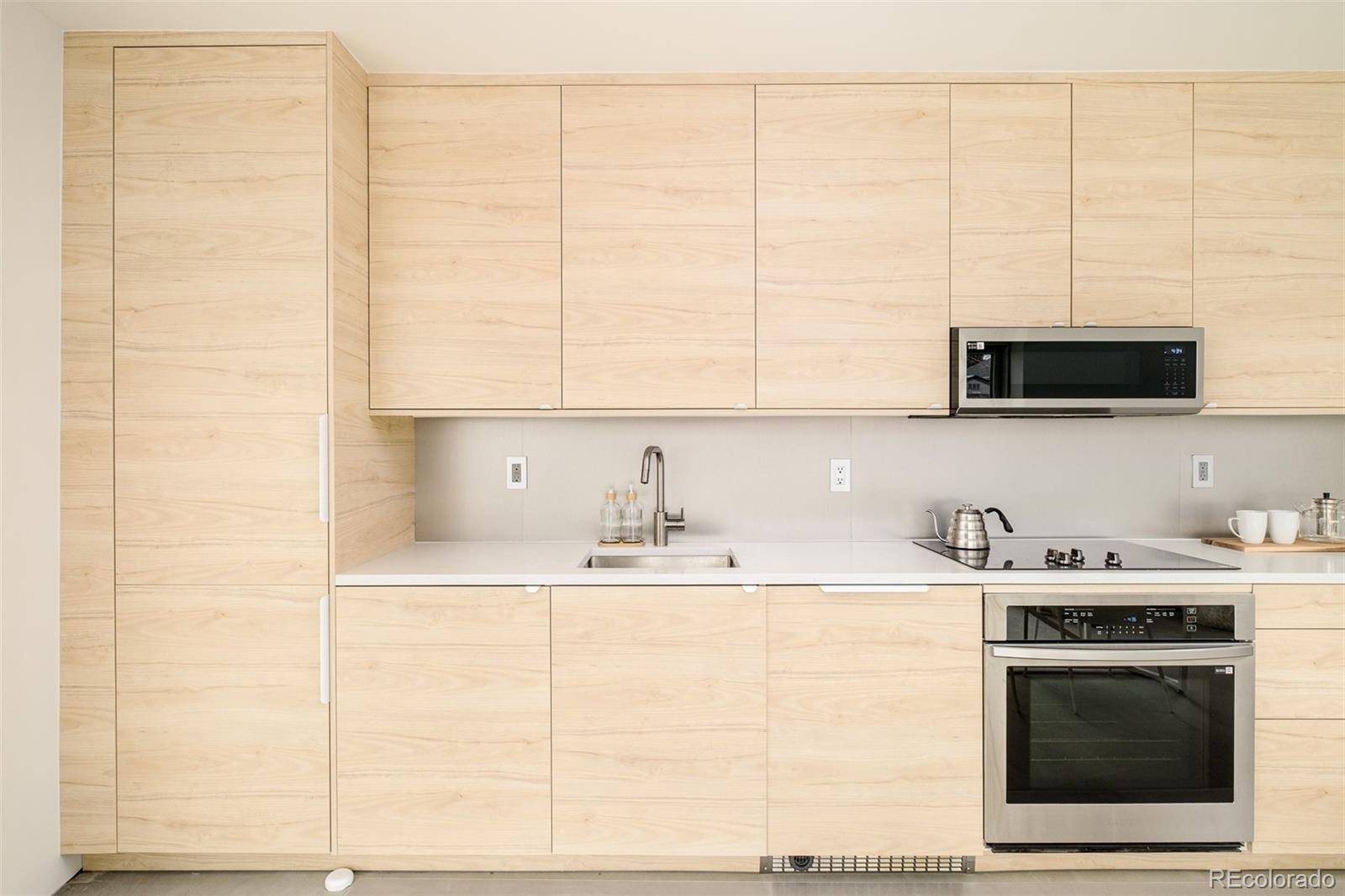 MLS Image #8 for 1675  verbena street,denver, Colorado