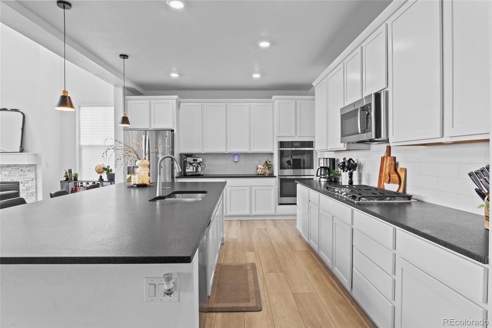 MLS Image #7 for 2917  furthermore lane,castle rock, Colorado