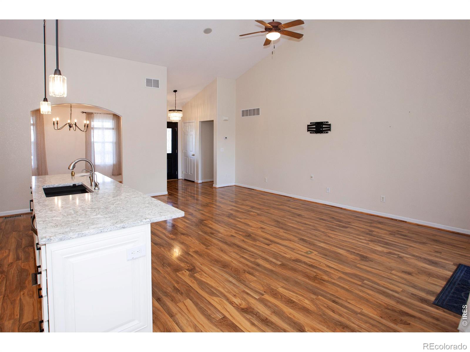 MLS Image #6 for 817  nicole road,sterling, Colorado