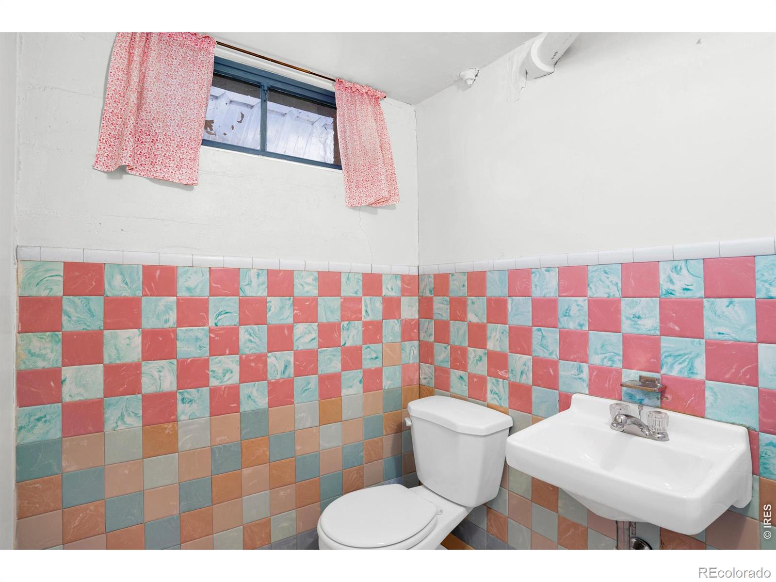 MLS Image #14 for 543 w 9th street,loveland, Colorado