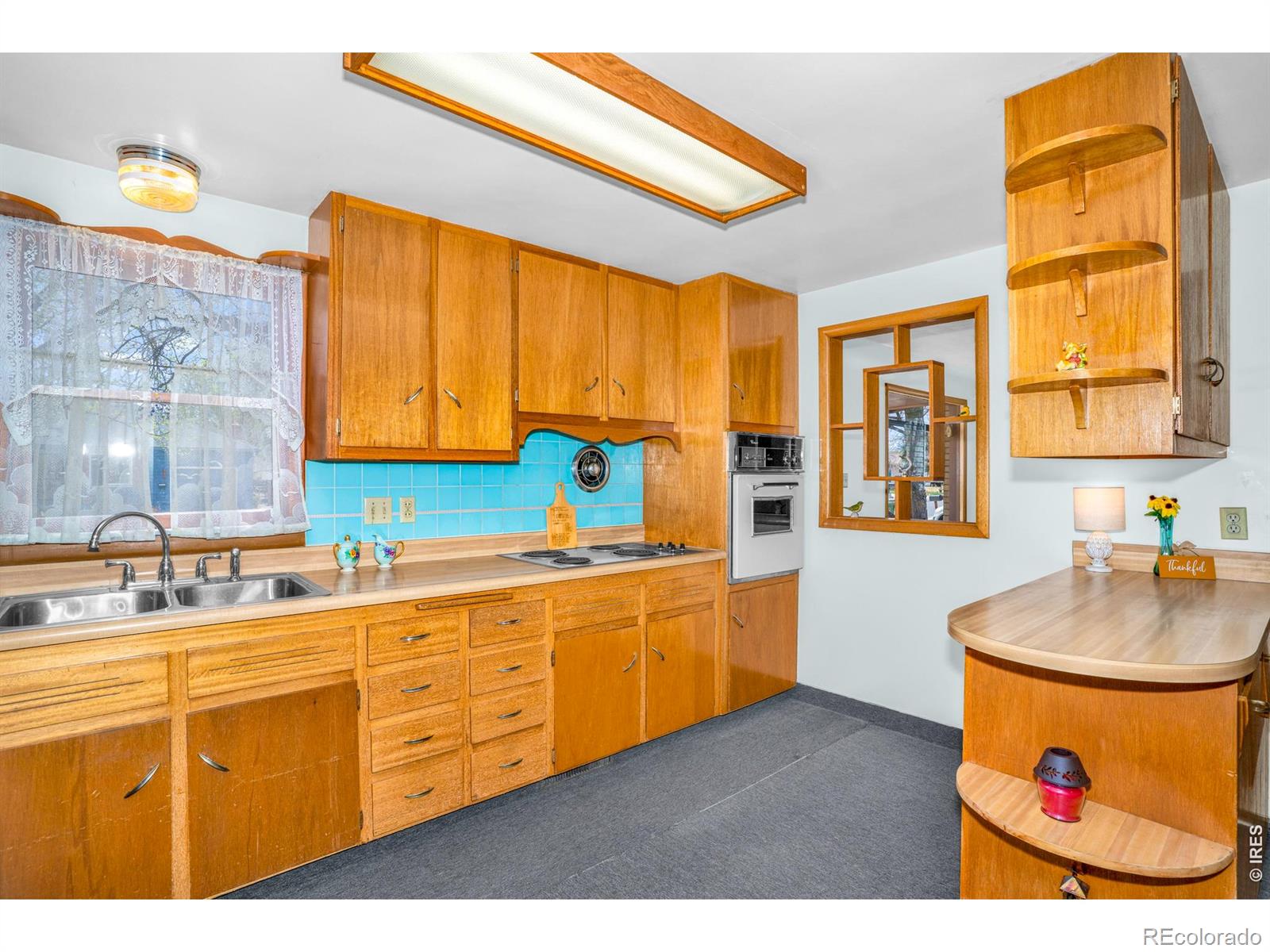 MLS Image #5 for 543 w 9th street,loveland, Colorado