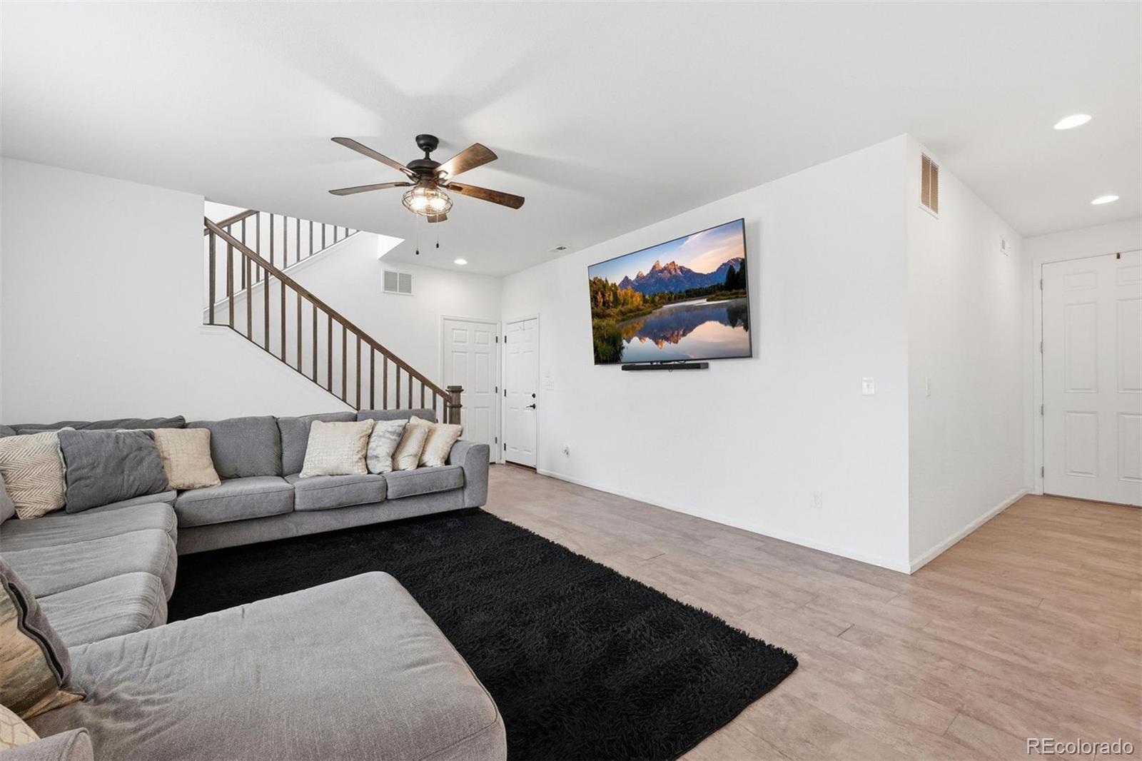 MLS Image #4 for 2750  larzac drive,colorado springs, Colorado