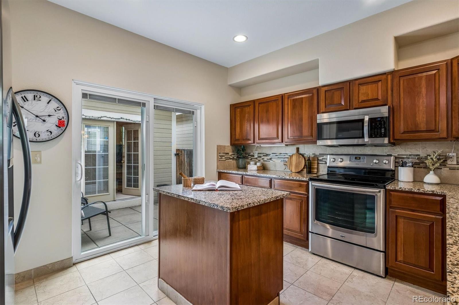 MLS Image #7 for 5155 w quincy avenue,denver, Colorado