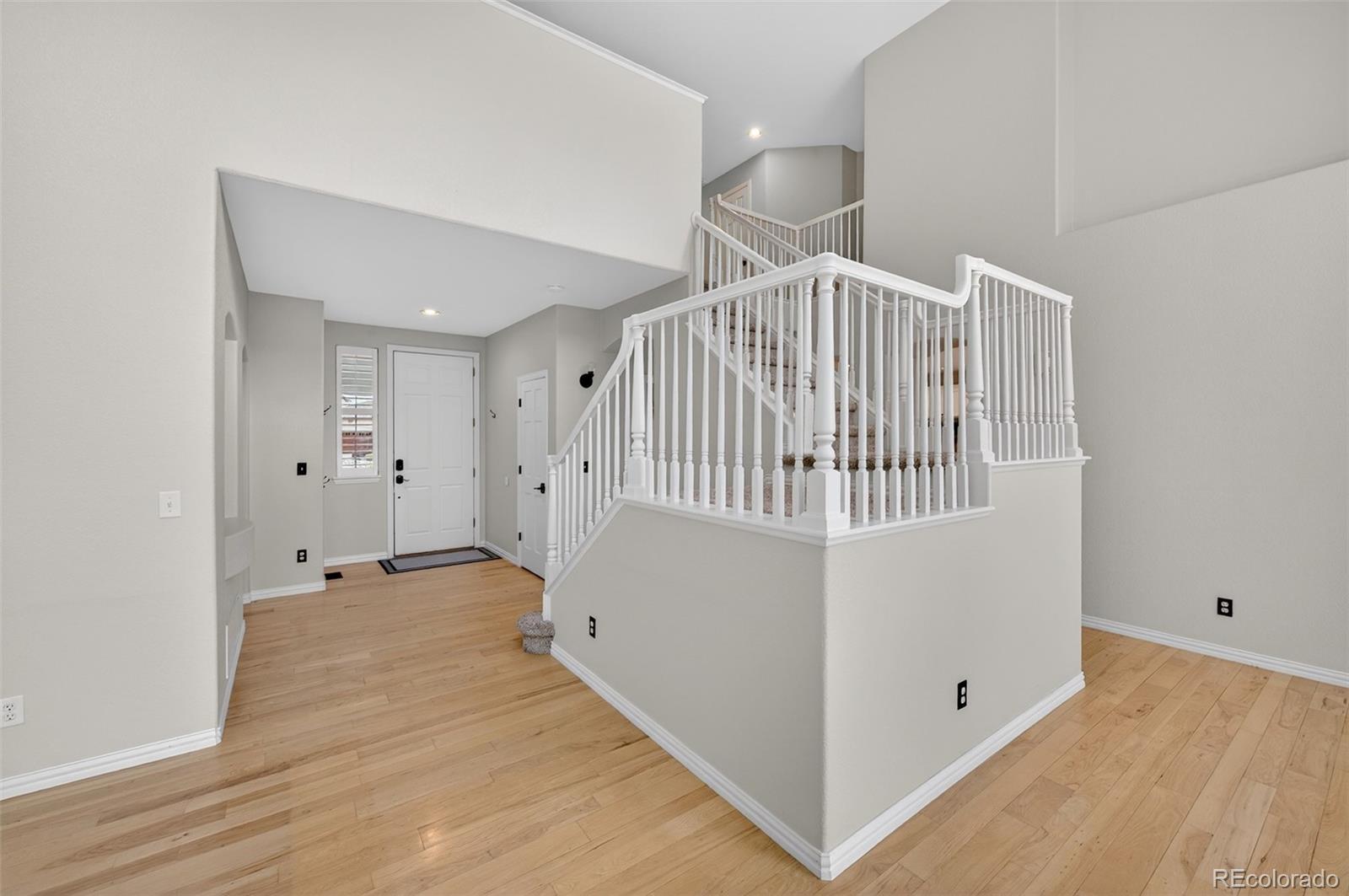 MLS Image #3 for 9590 s everett way,littleton, Colorado