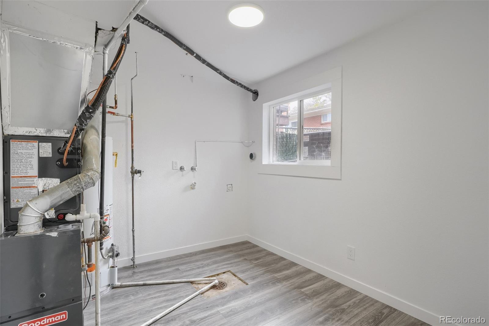 MLS Image #10 for 850  utica street,denver, Colorado