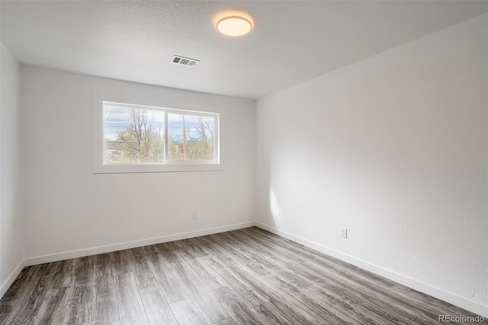 MLS Image #12 for 850  utica street,denver, Colorado