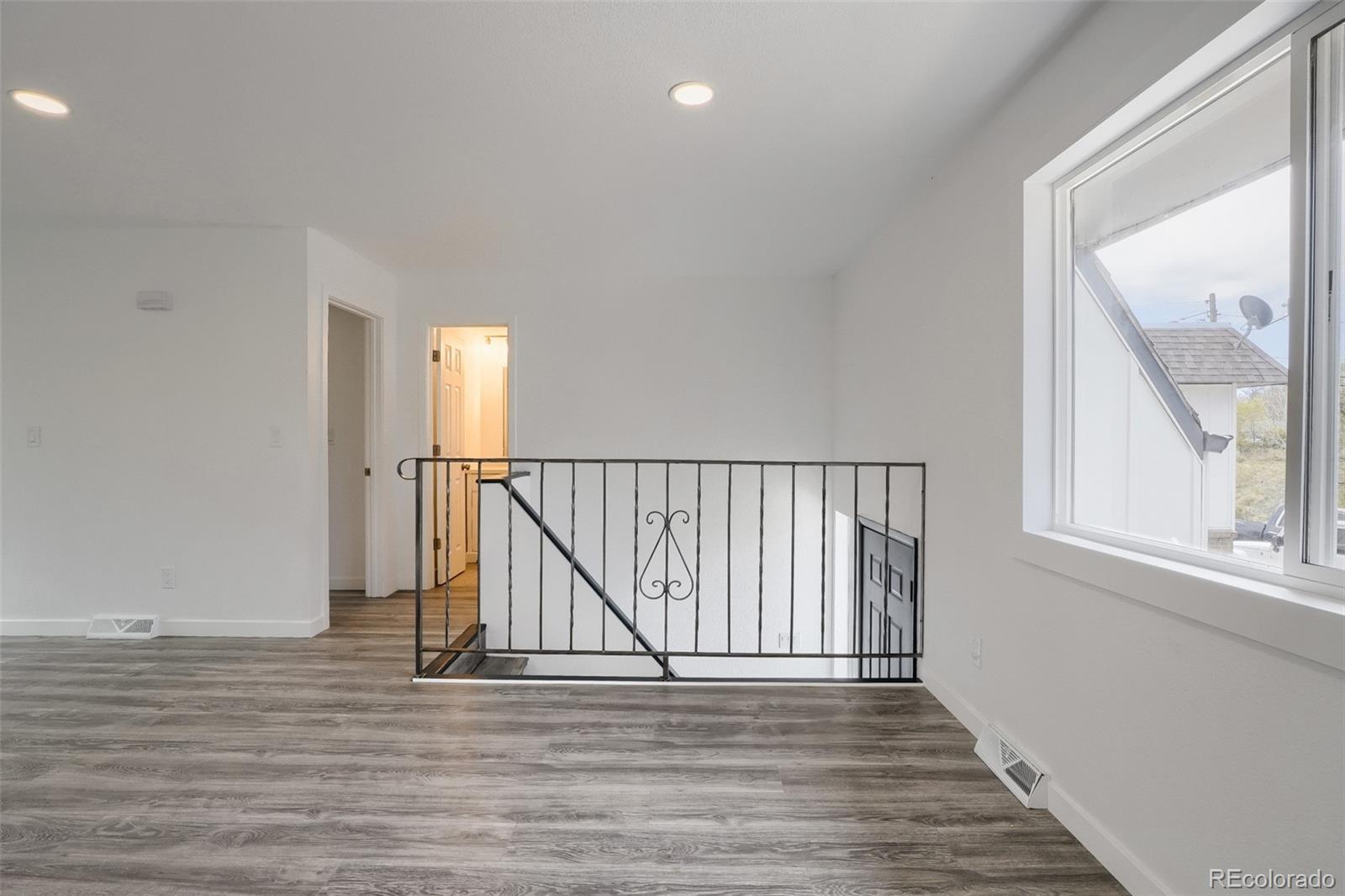 MLS Image #18 for 850  utica street,denver, Colorado