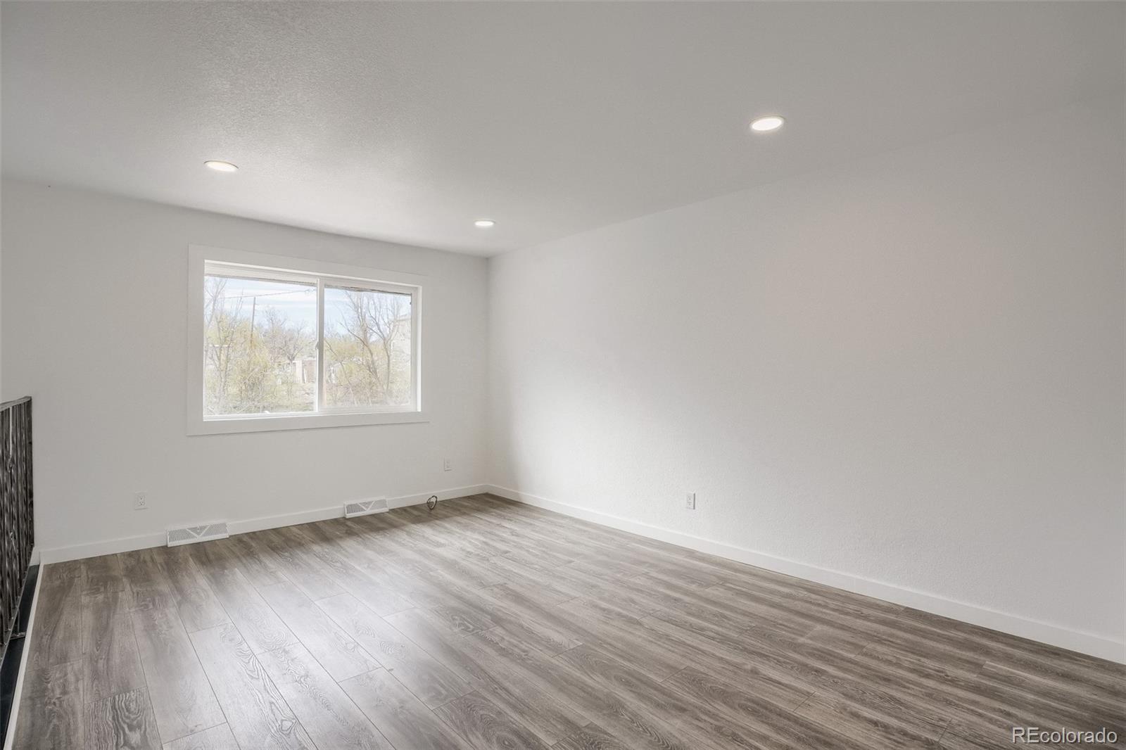 MLS Image #20 for 850  utica street,denver, Colorado