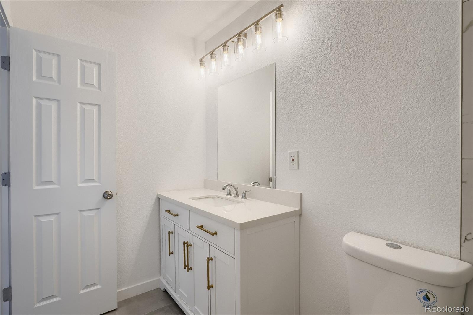 MLS Image #9 for 850  utica street,denver, Colorado