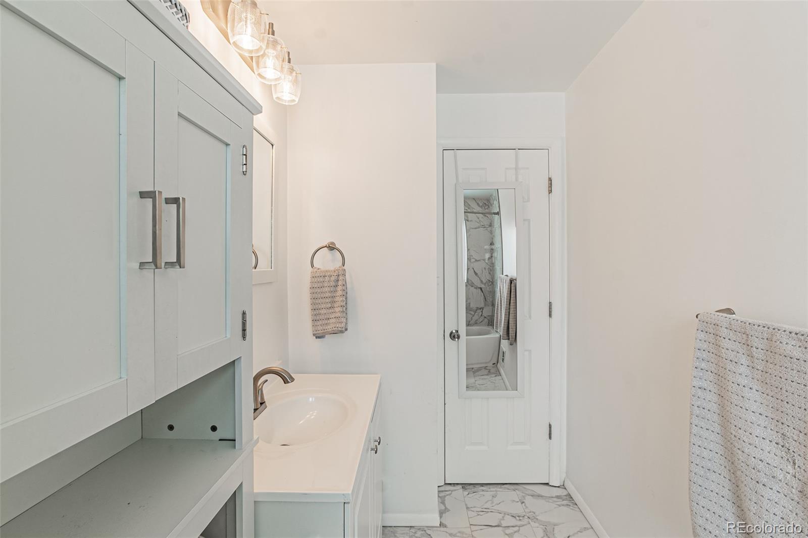 MLS Image #27 for 1515 s birch street,denver, Colorado