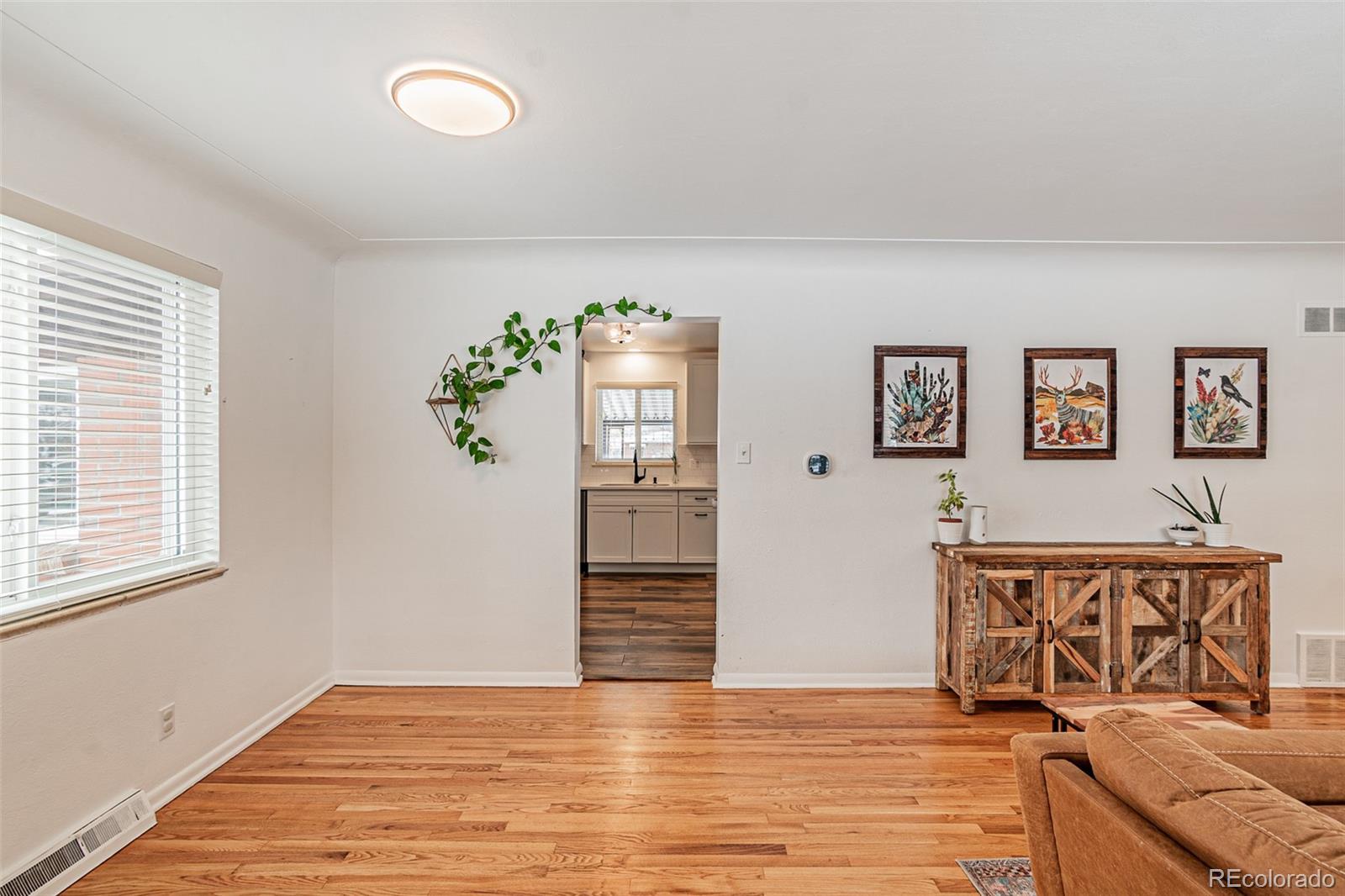 MLS Image #9 for 1515 s birch street,denver, Colorado