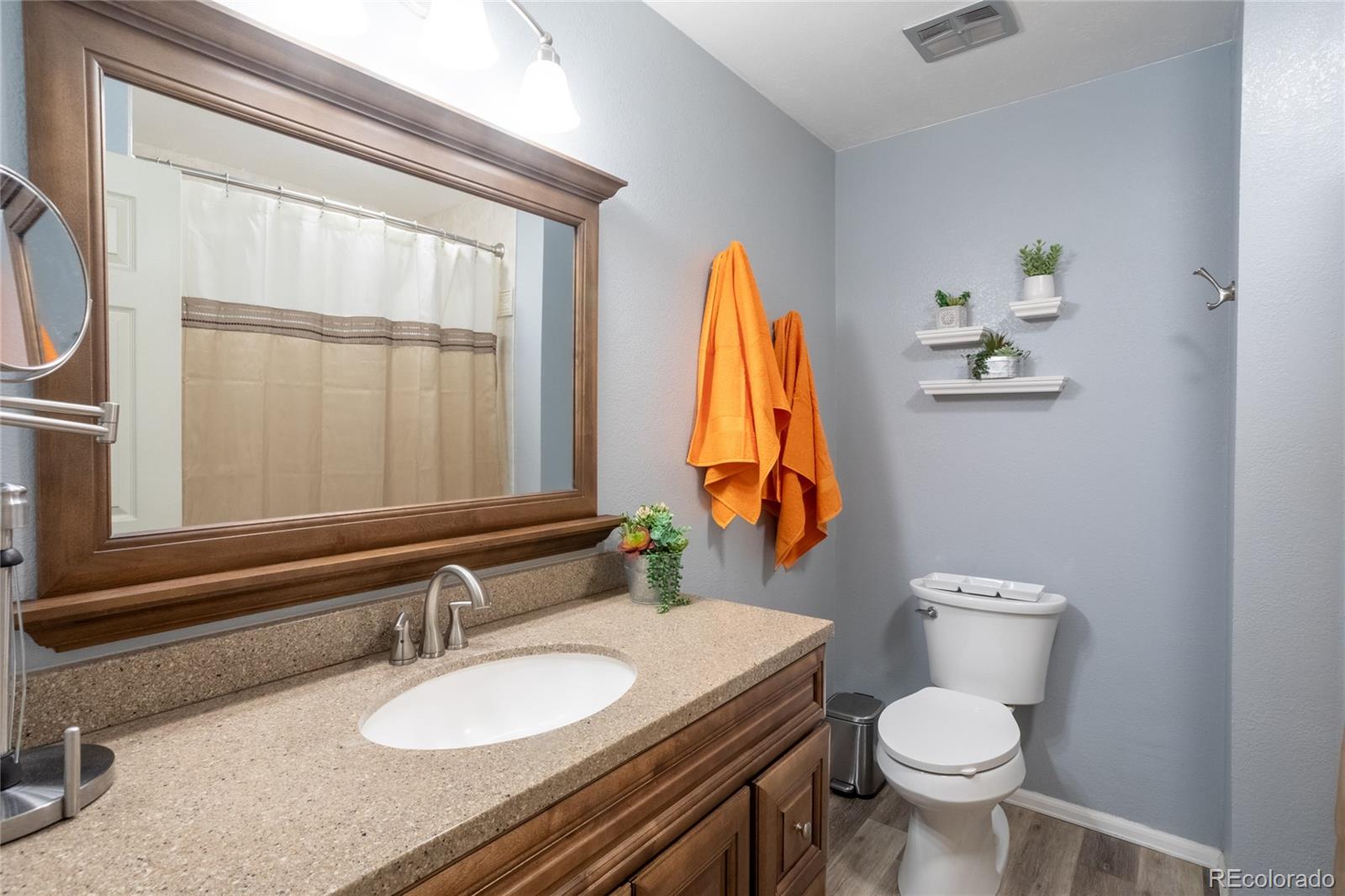 MLS Image #11 for 3404 s ouray way,aurora, Colorado