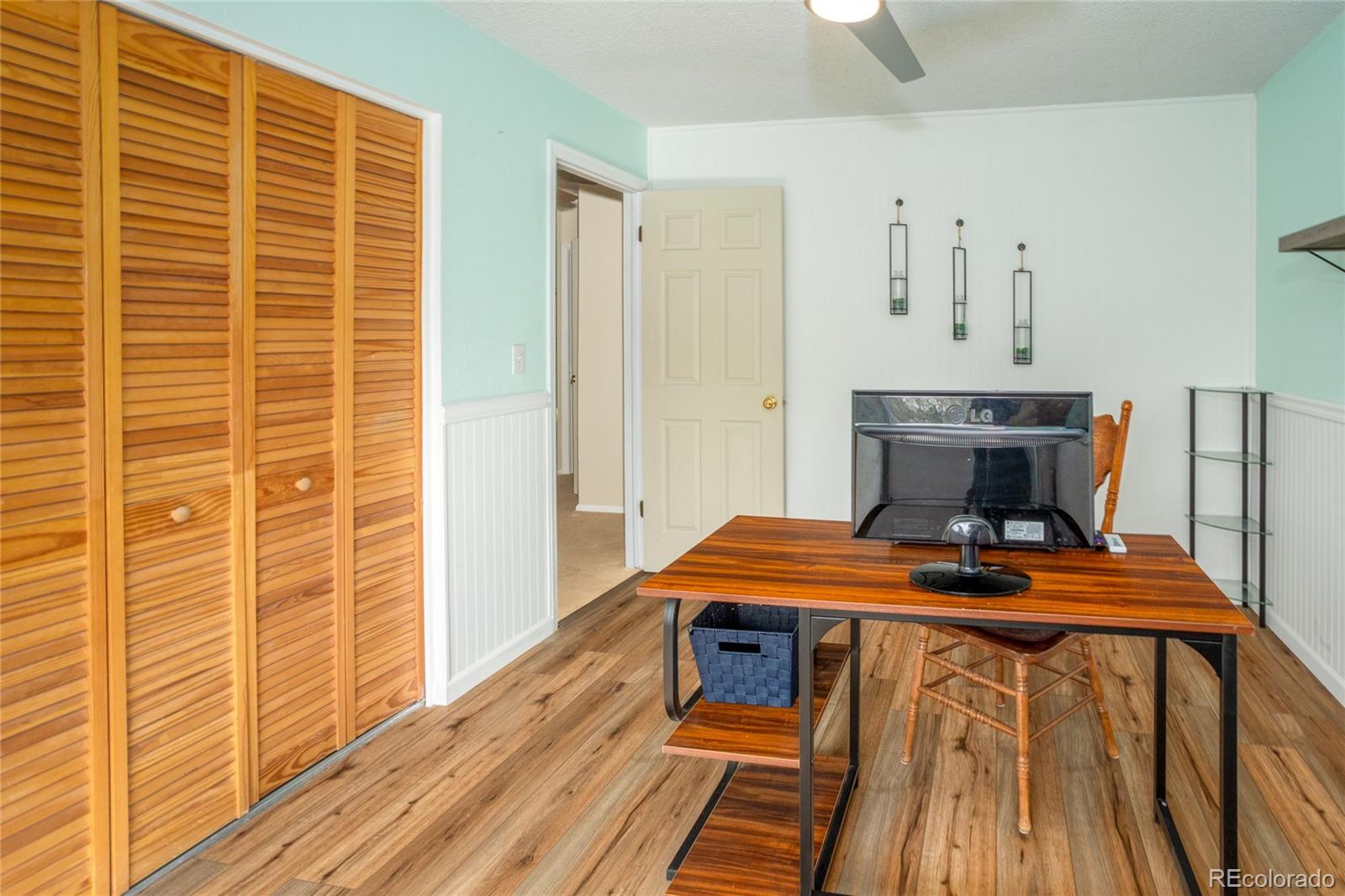 MLS Image #18 for 3404 s ouray way,aurora, Colorado