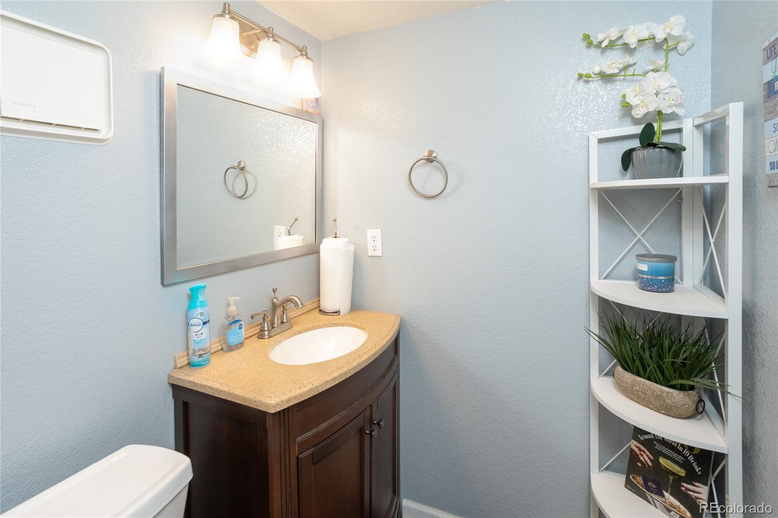 MLS Image #31 for 3404 s ouray way,aurora, Colorado