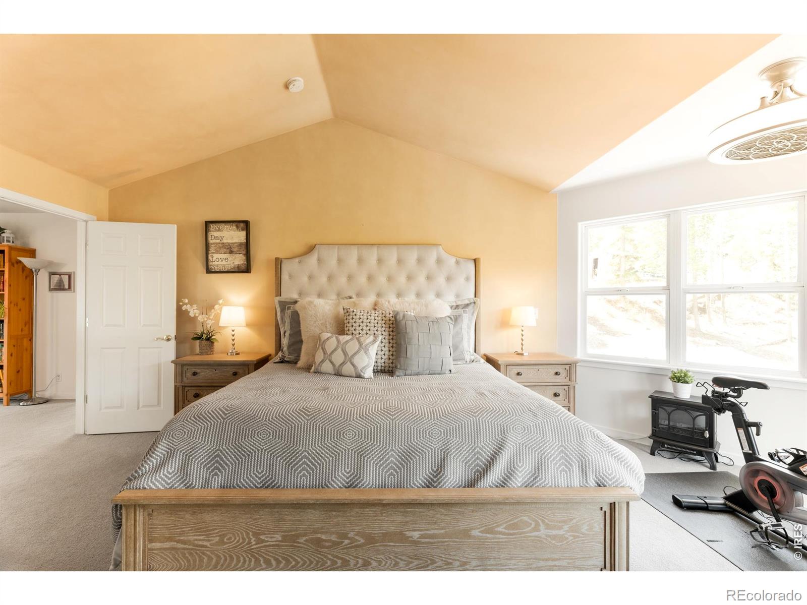 MLS Image #20 for 12023  coal creek heights drive,golden, Colorado