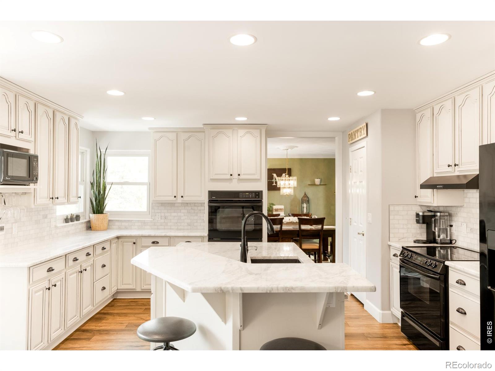 MLS Image #6 for 12023  coal creek heights drive,golden, Colorado