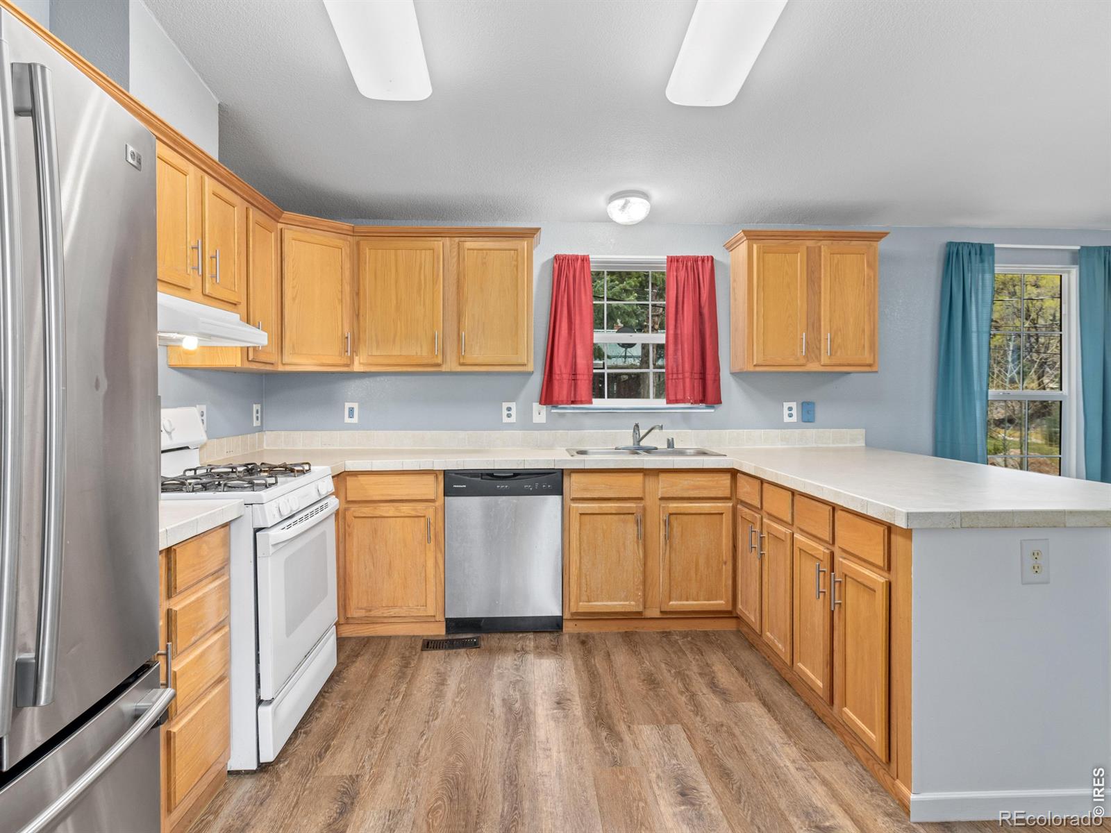 MLS Image #10 for 270  river fork road,drake, Colorado