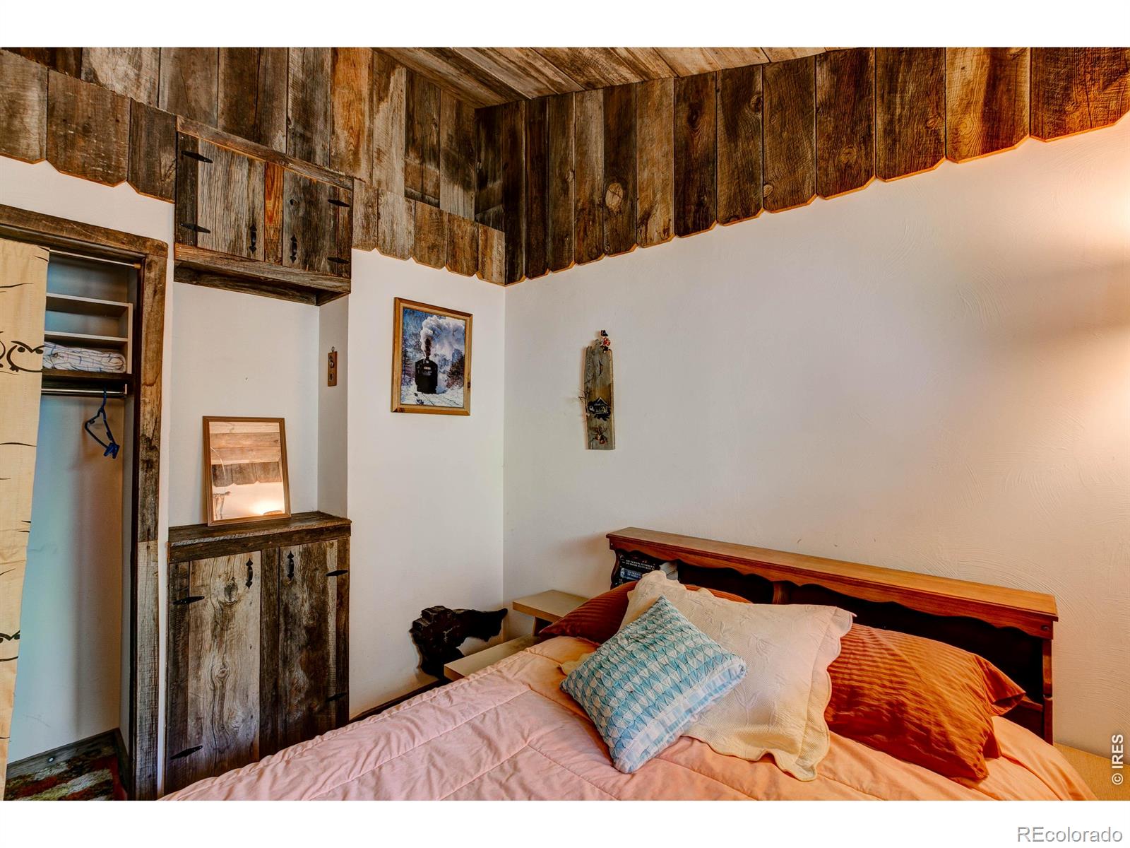 MLS Image #32 for 1142  streamside drive,glen haven, Colorado