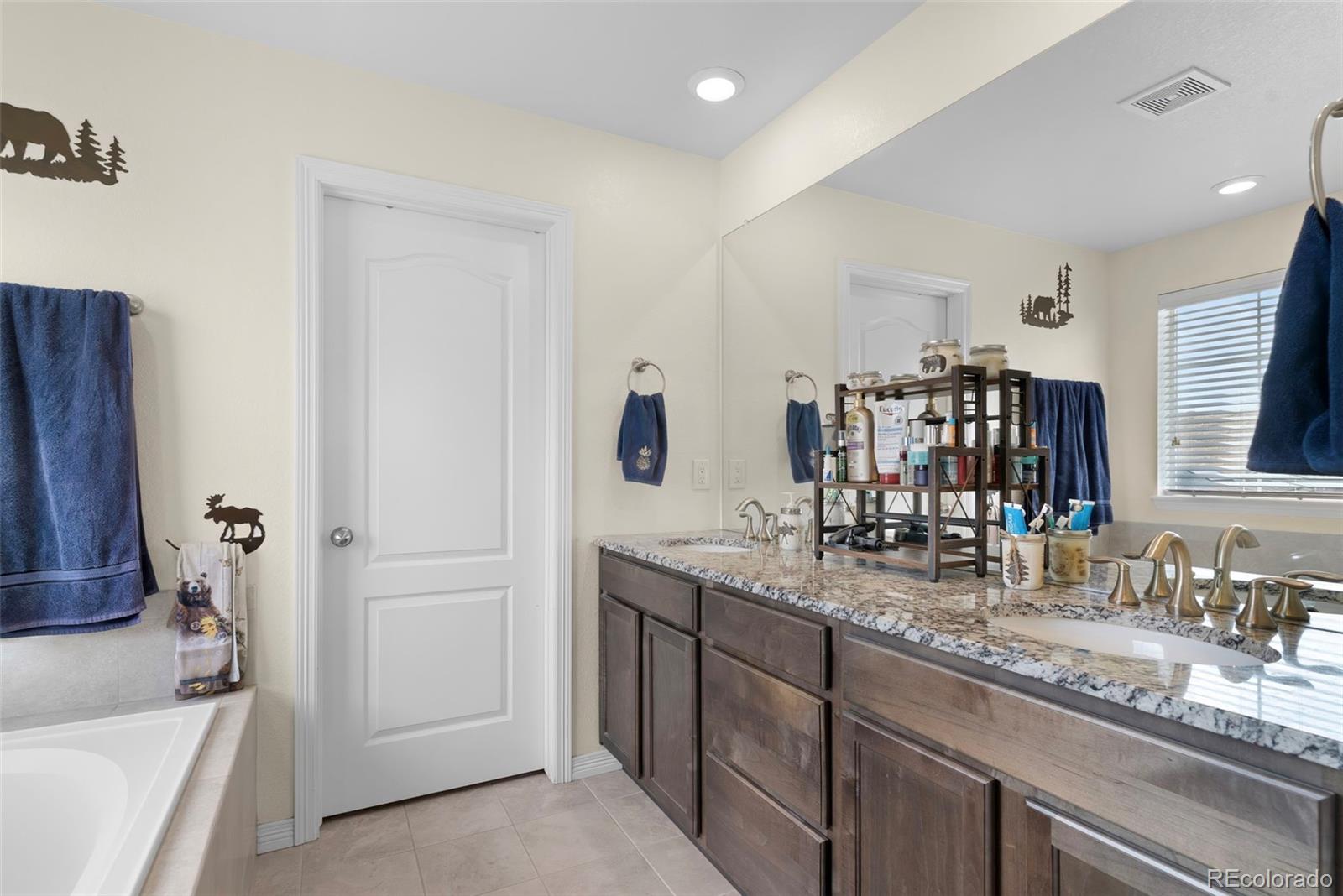 MLS Image #21 for 19096 w 84th place,arvada, Colorado