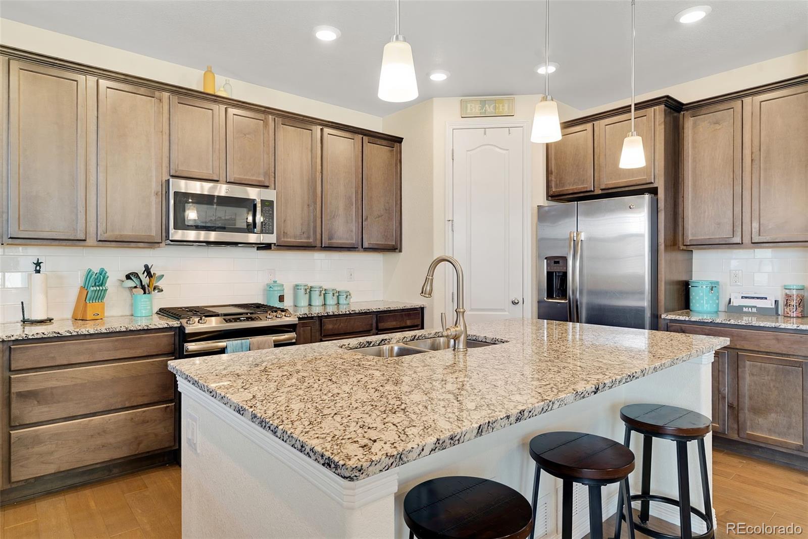 MLS Image #6 for 19096 w 84th place,arvada, Colorado