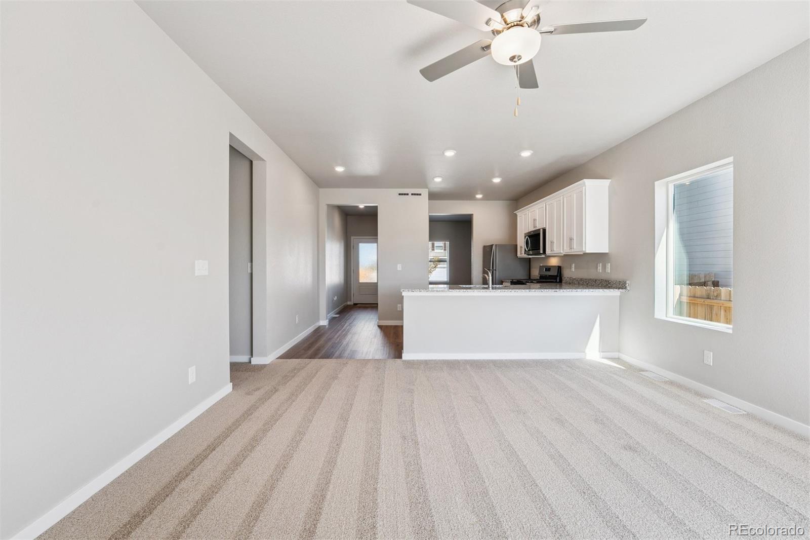 MLS Image #5 for 9361  truckee court,commerce city, Colorado