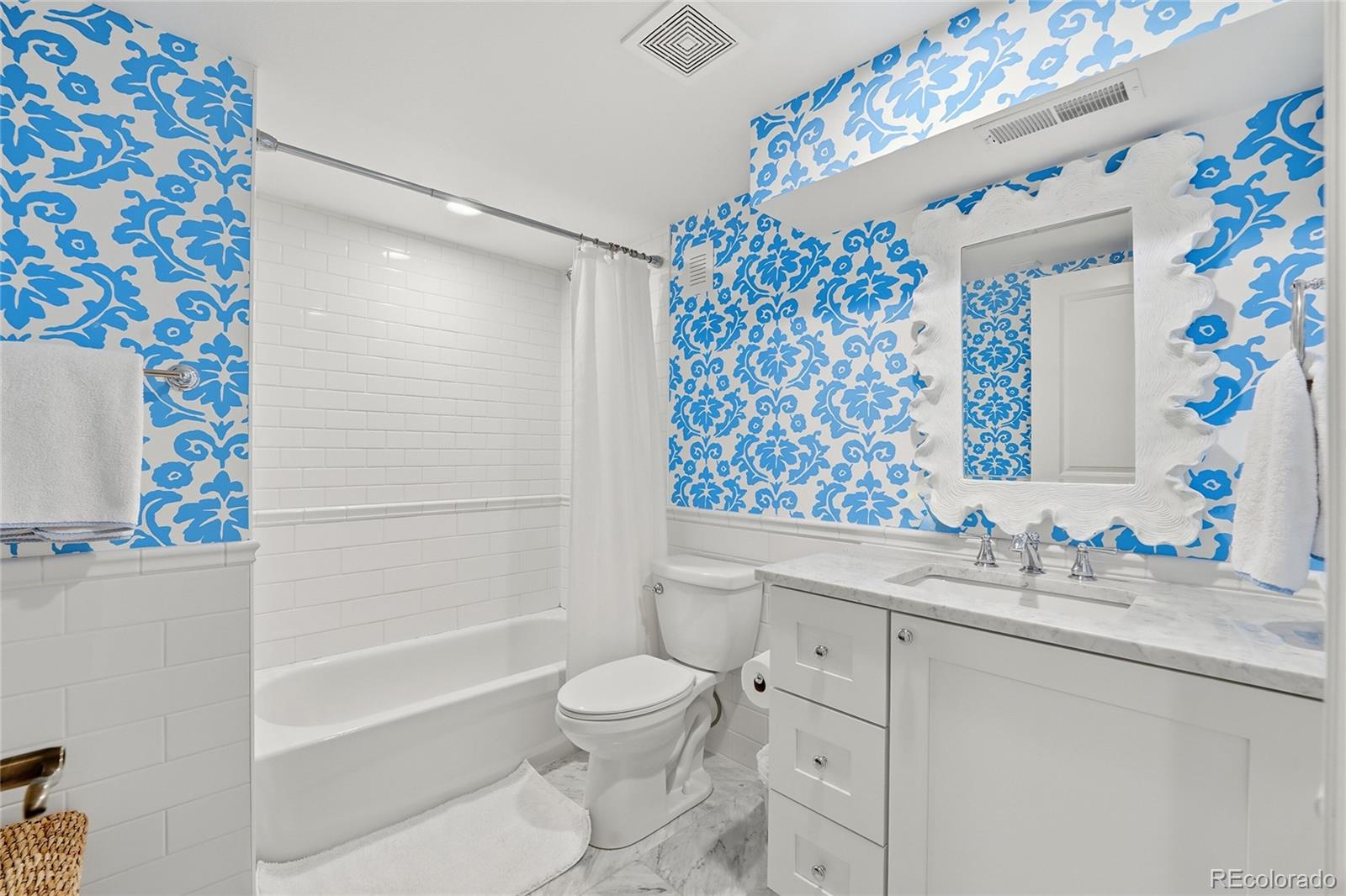 MLS Image #11 for 1375 s ivy way,denver, Colorado