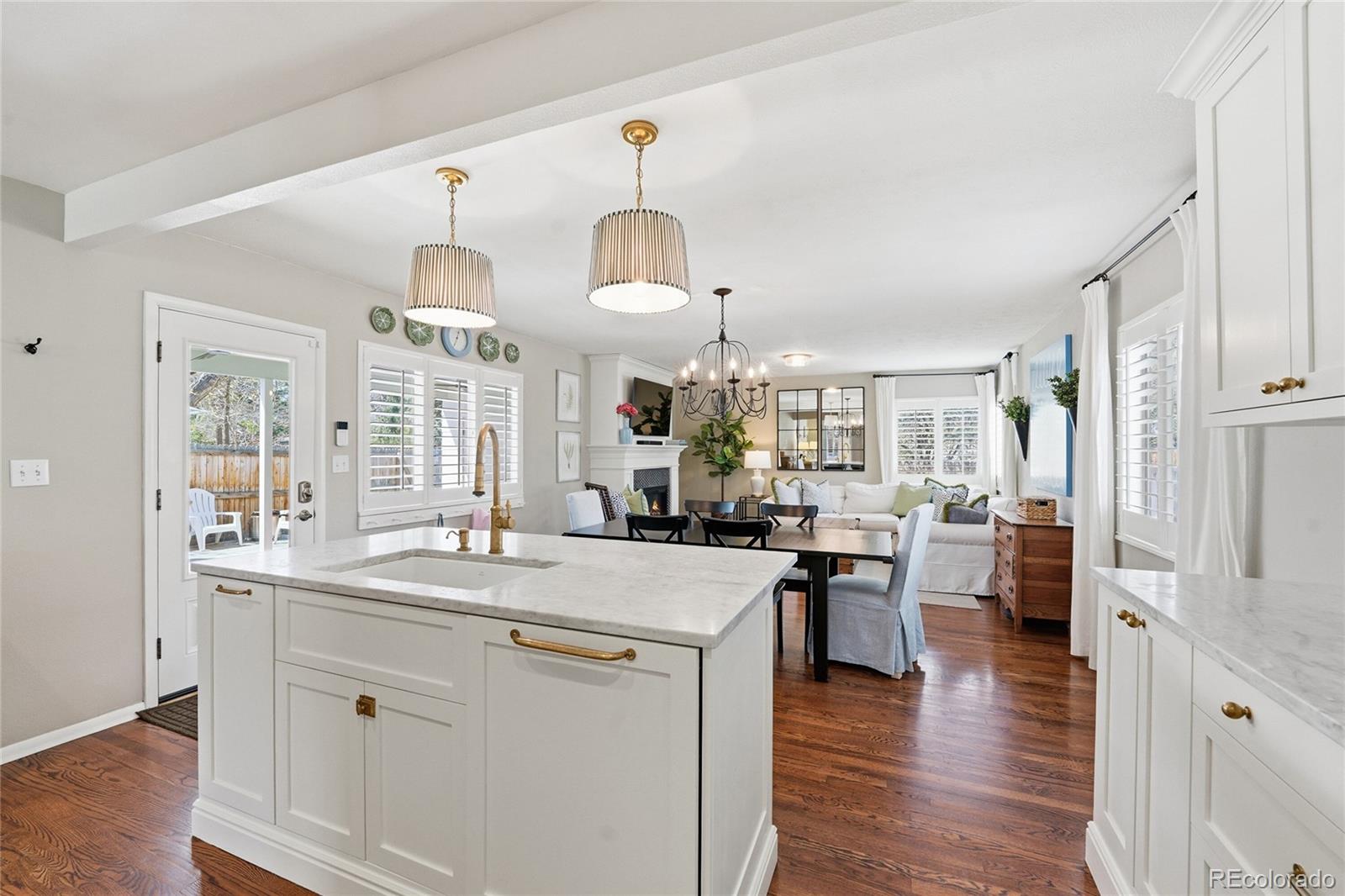 MLS Image #6 for 1375 s ivy way,denver, Colorado