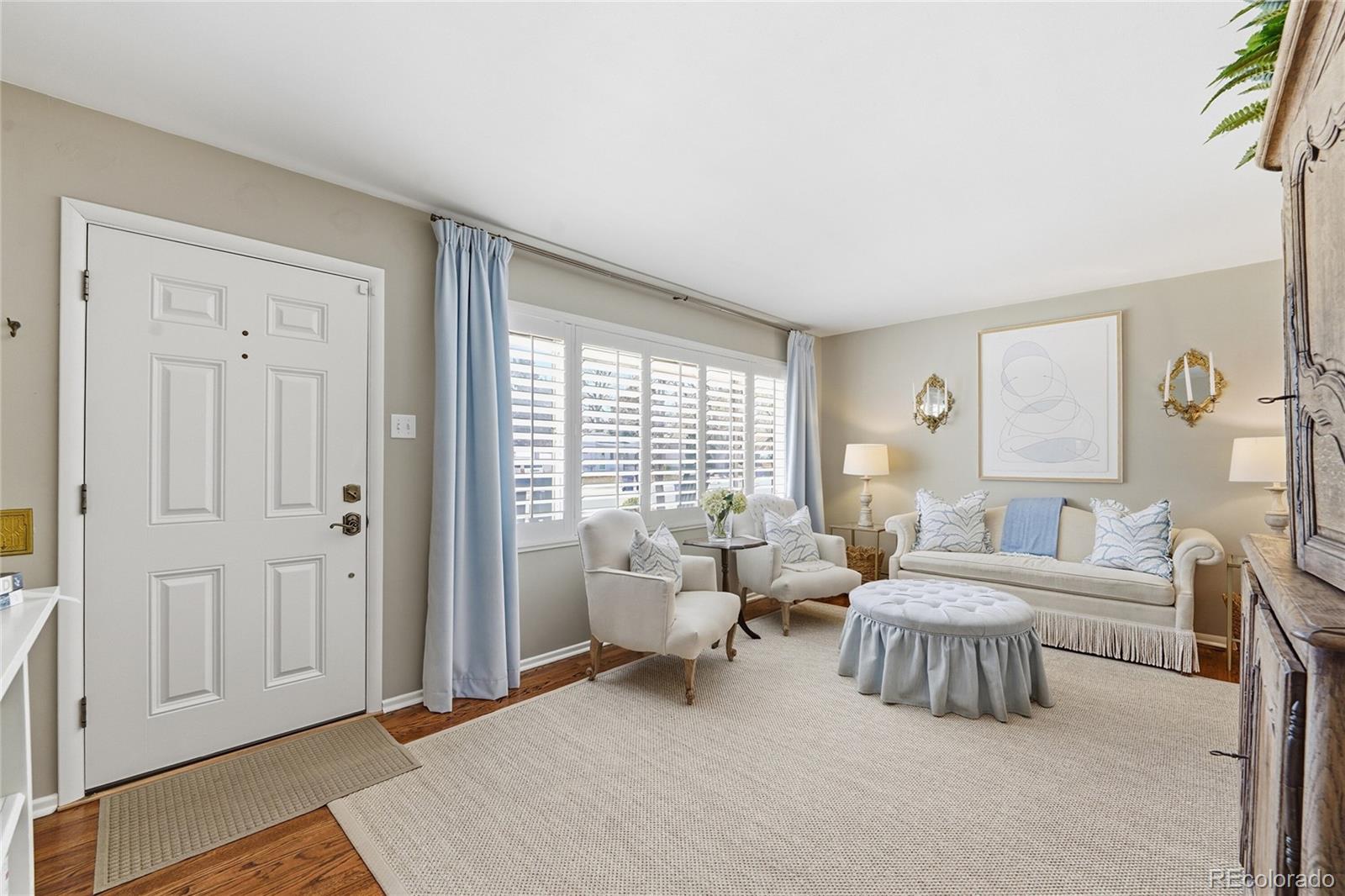 MLS Image #8 for 1375 s ivy way,denver, Colorado