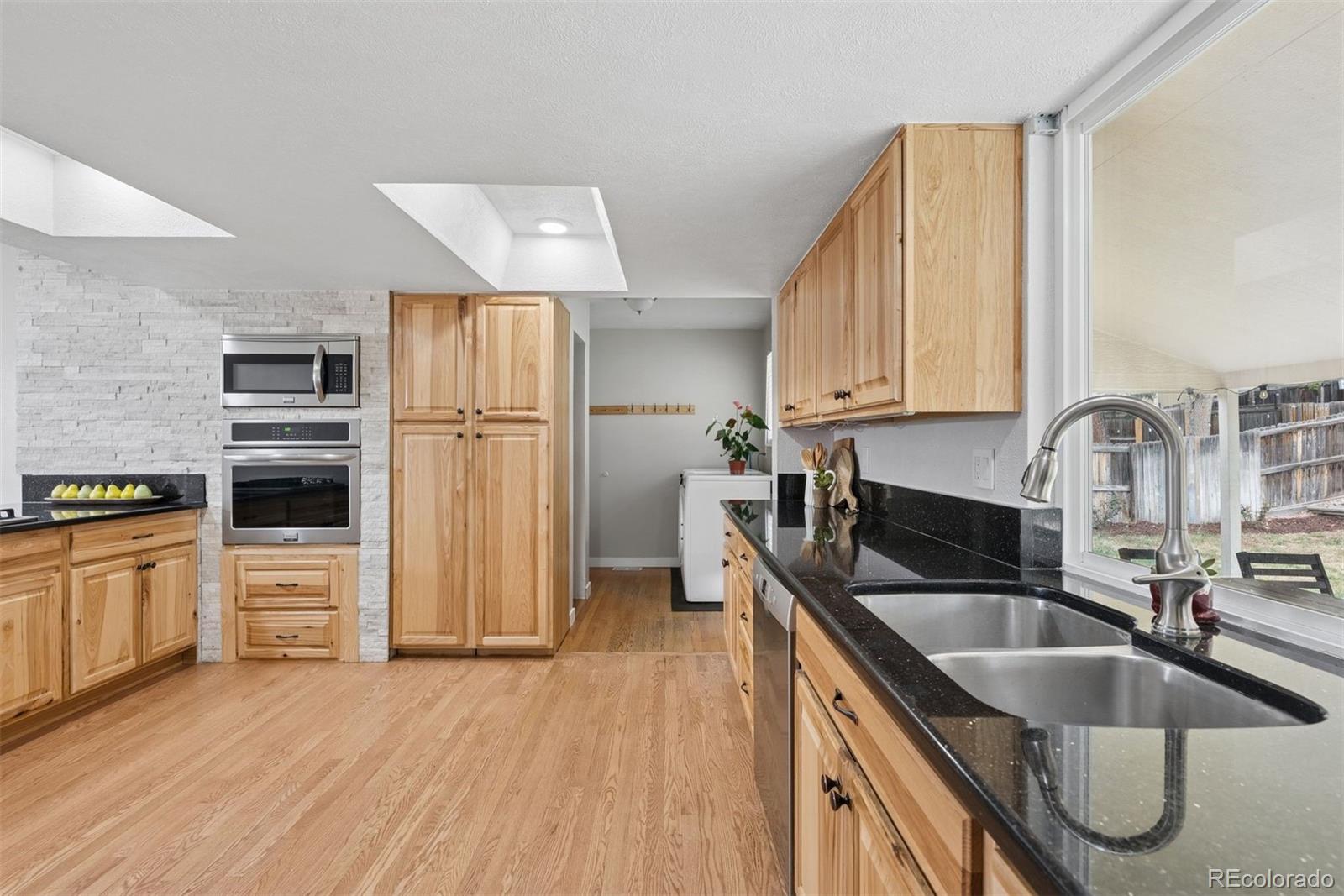 MLS Image #3 for 8015 w calhoun place,littleton, Colorado