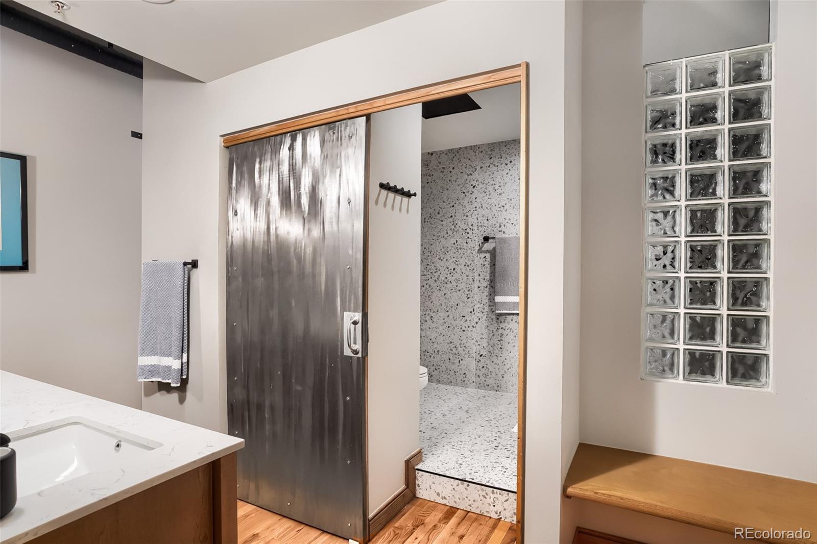 MLS Image #17 for 1020  15th street,denver, Colorado