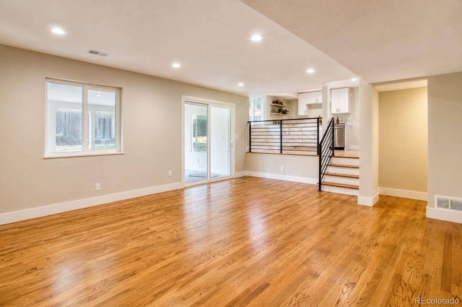 MLS Image #11 for 7197 s fairfax court,centennial, Colorado