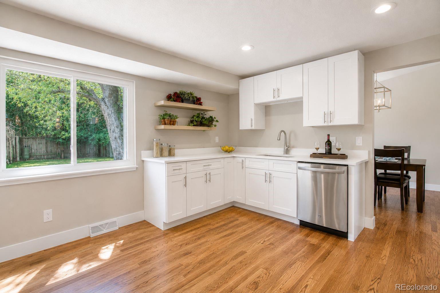 MLS Image #5 for 7197 s fairfax court,centennial, Colorado