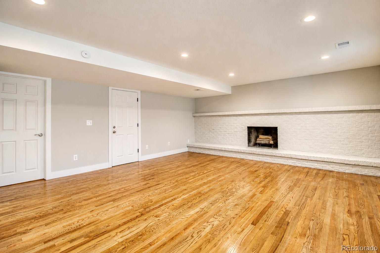 MLS Image #9 for 7197 s fairfax court,centennial, Colorado