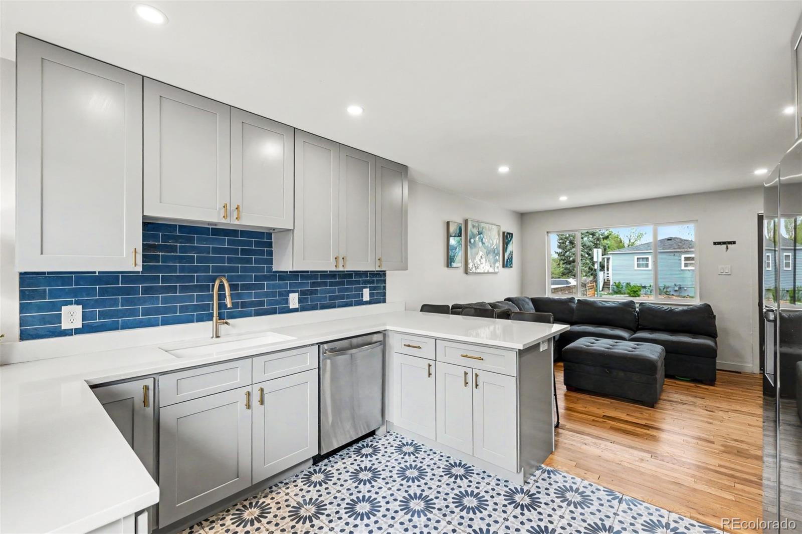 MLS Image #12 for 1085 n wolff street,denver, Colorado