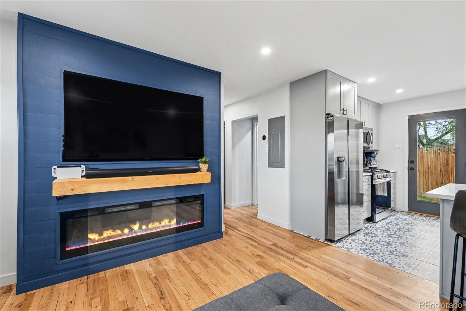 MLS Image #5 for 1085 n wolff street,denver, Colorado