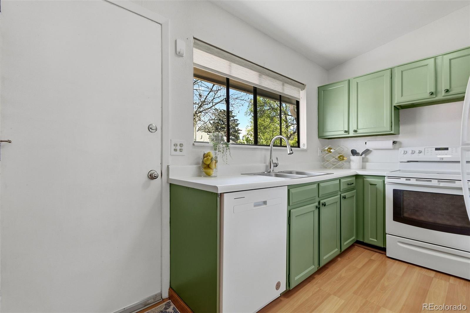 MLS Image #11 for 8106 w 90th avenue ,westminster, Colorado