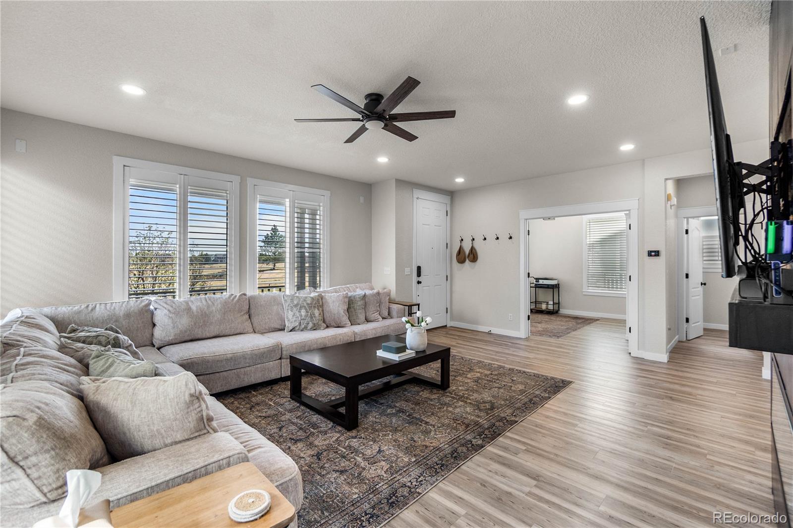 MLS Image #5 for 17252  parkside drive,commerce city, Colorado