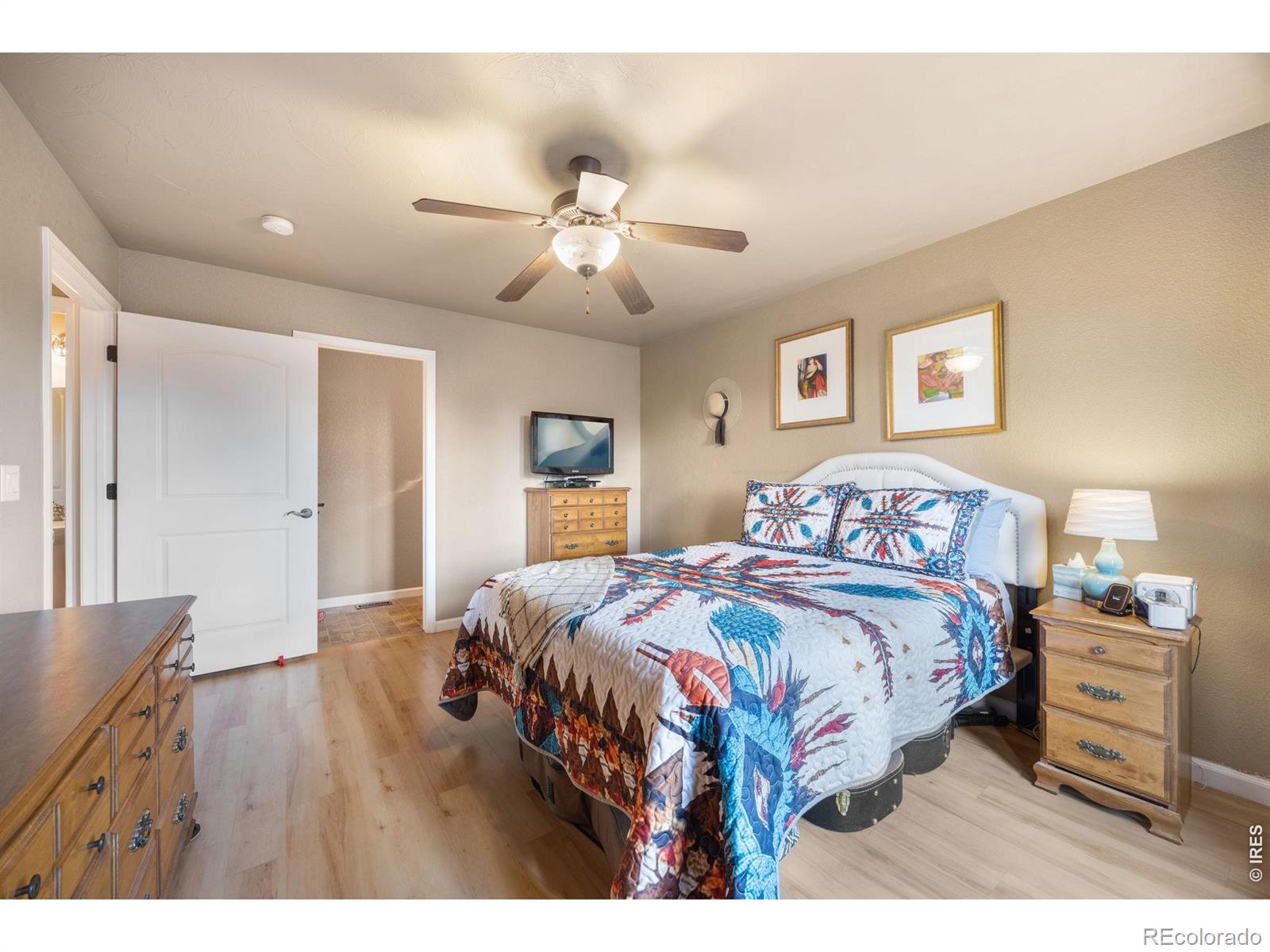 MLS Image #14 for 8461  pebble court,wellington, Colorado