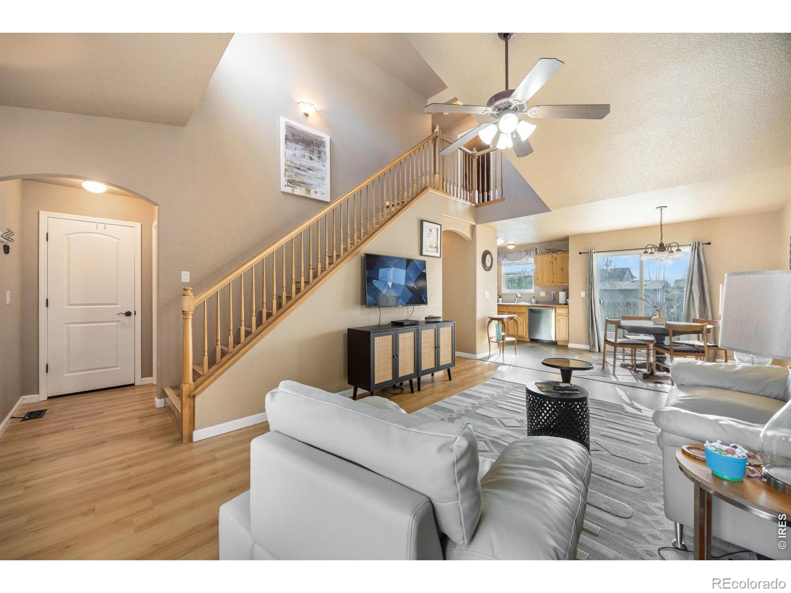 MLS Image #3 for 8461  pebble court,wellington, Colorado