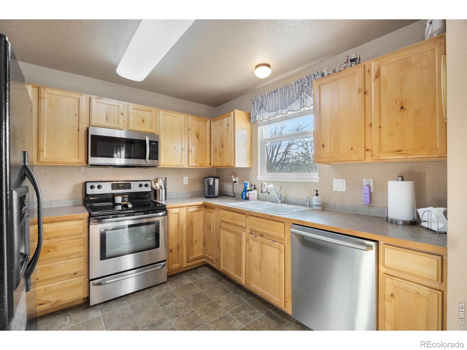 MLS Image #9 for 8461  pebble court,wellington, Colorado