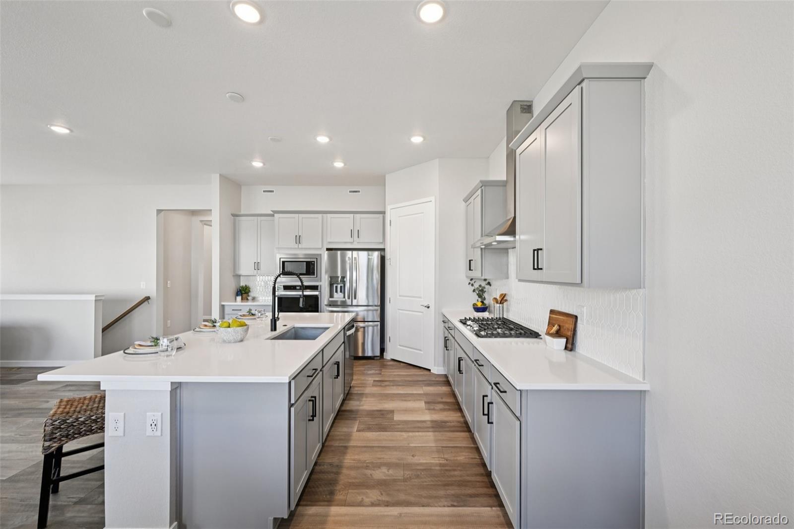 MLS Image #24 for 8735 s quemoy street,aurora, Colorado