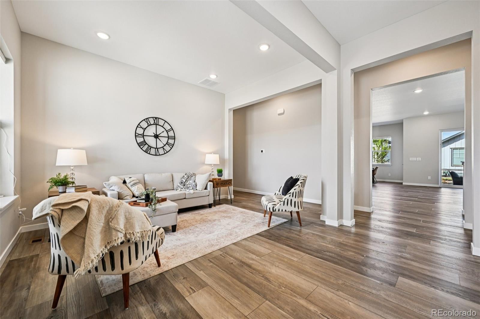 MLS Image #3 for 8735 s quemoy street,aurora, Colorado