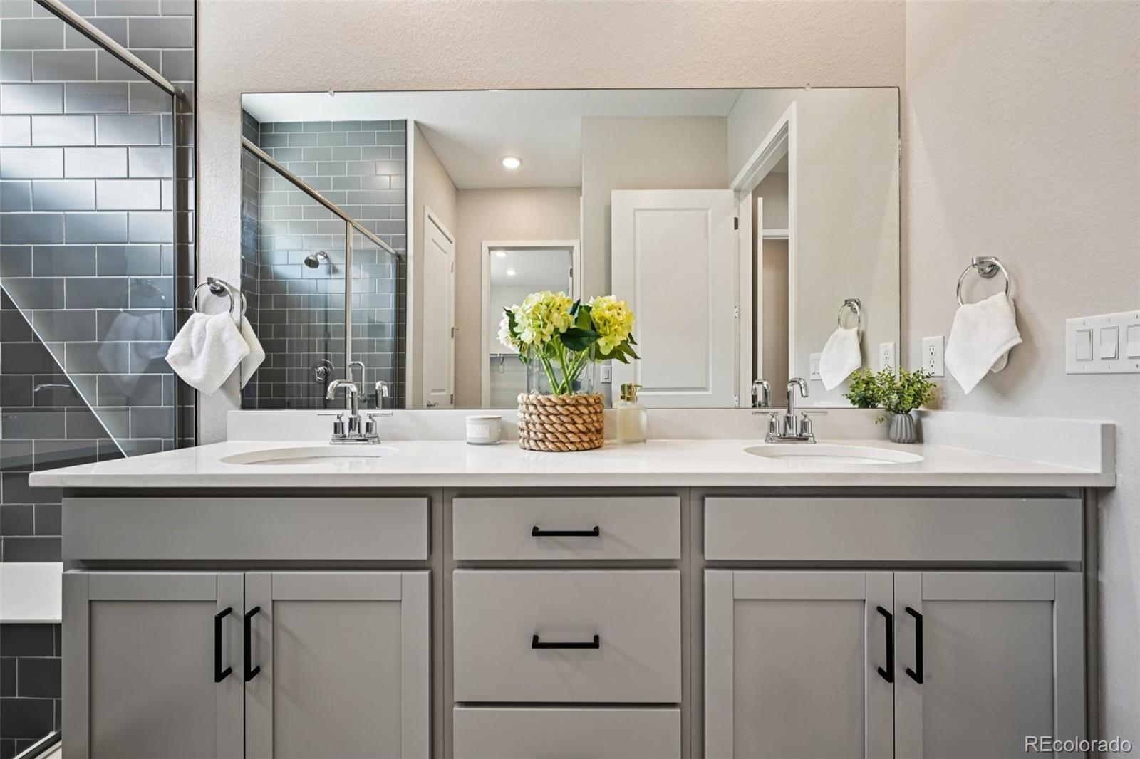 MLS Image #41 for 8735 s quemoy street,aurora, Colorado