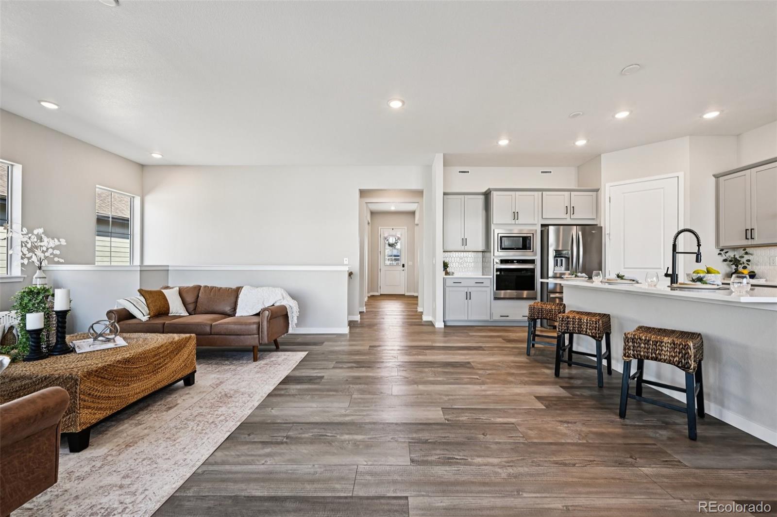 MLS Image #8 for 8735 s quemoy street,aurora, Colorado