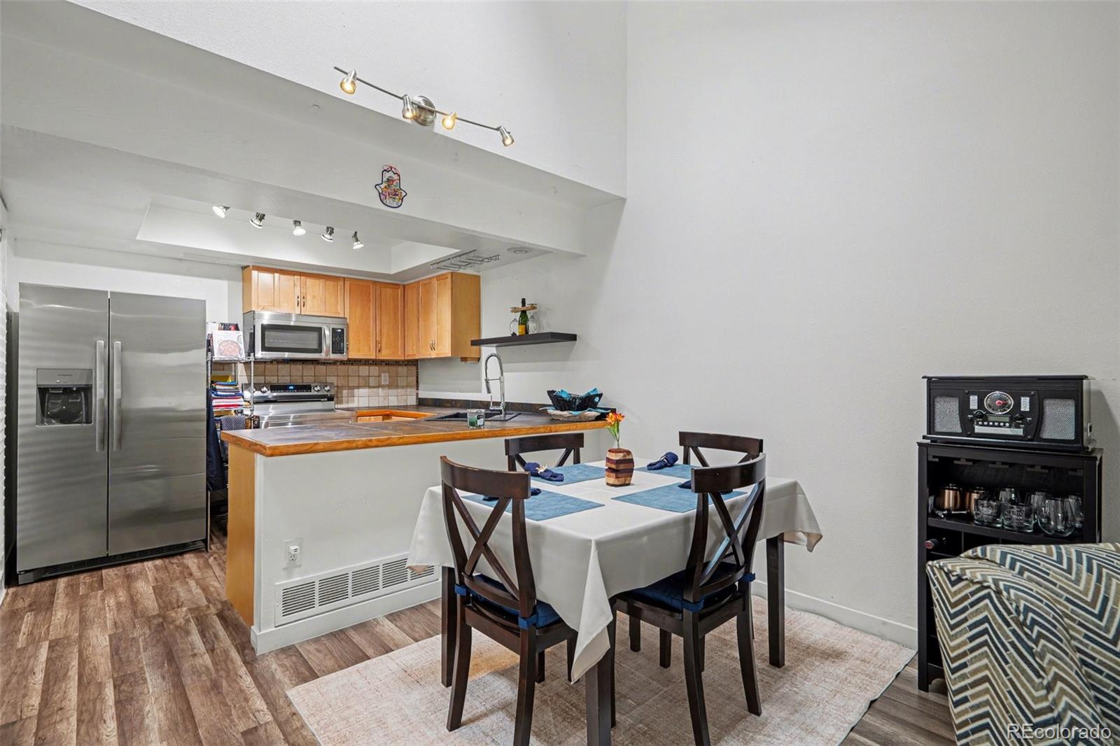 MLS Image #5 for 2685 s dayton way,denver, Colorado