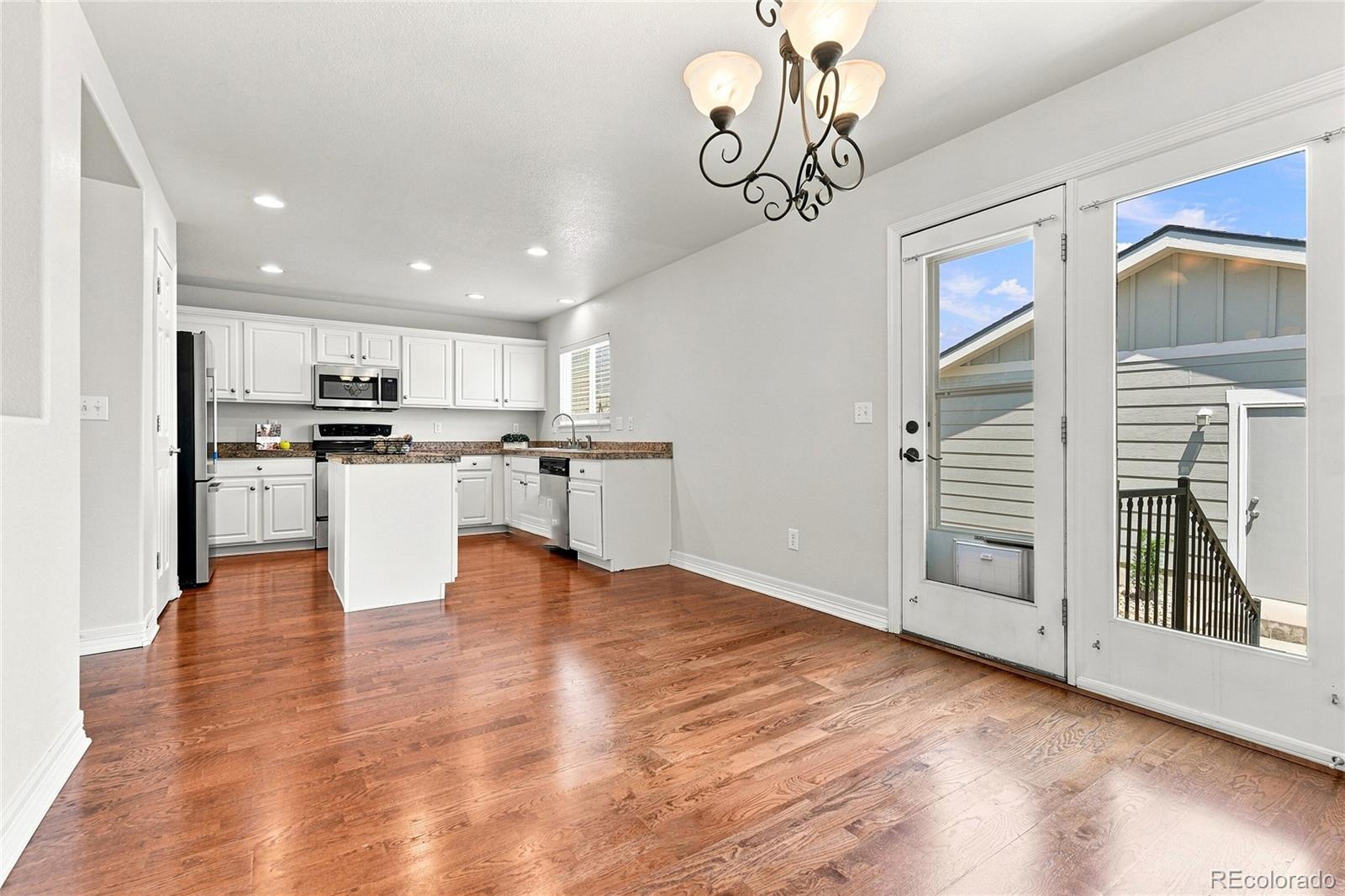 MLS Image #10 for 4466 s independence street,littleton, Colorado